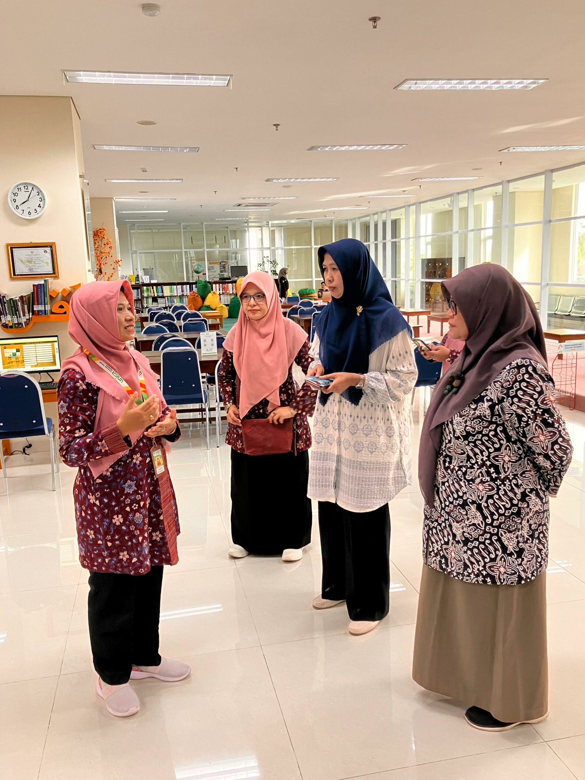 Kunjungan Asesor LAM-PTKES Prodi D4 Teknologi Laboratorium Medis ke Perpustakaan UNISA Yogyakarta